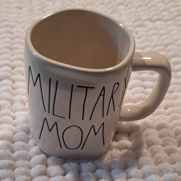 RAE DUNN military mom and dad mugs - Picture 6 of 10
